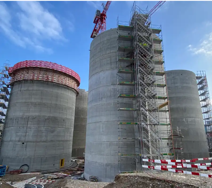 5 x digestion tower in Basel / Switzerland