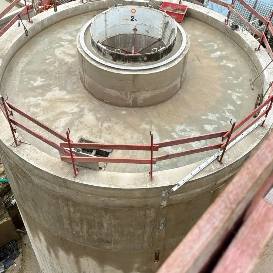 Digestion tower & sludge reservoir Mamer / Luxembourg