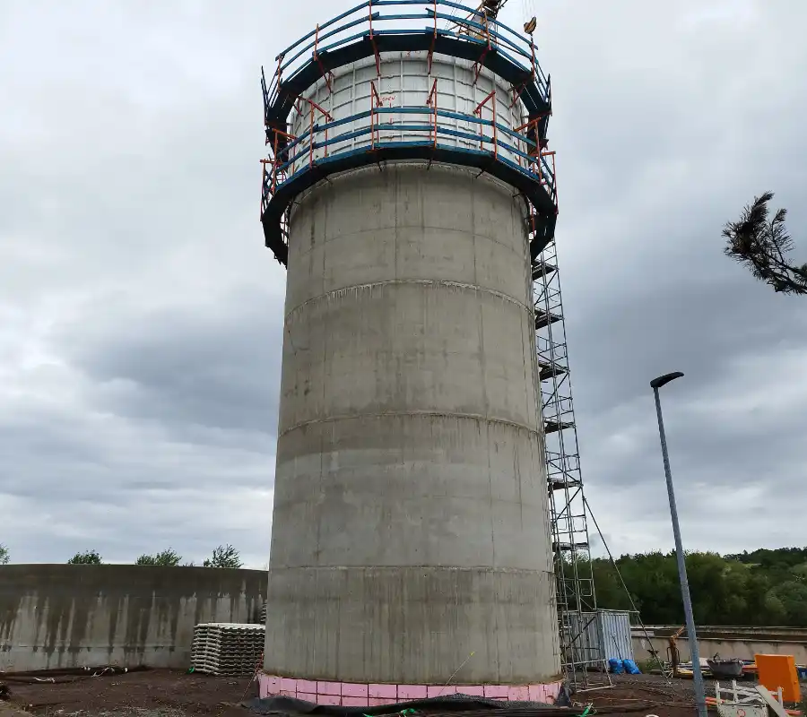 Digestion tower and sludge storage in Sondershausen / Germany